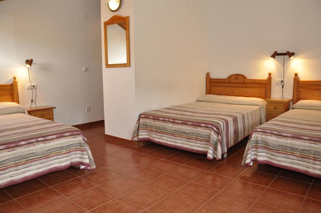 Hotel Castillo D'Acher Siresa Bagian luar foto