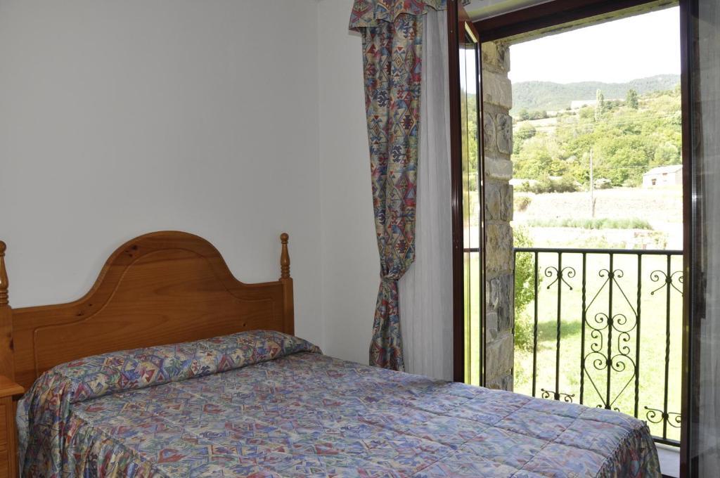 Hotel Castillo D'Acher Siresa Bagian luar foto